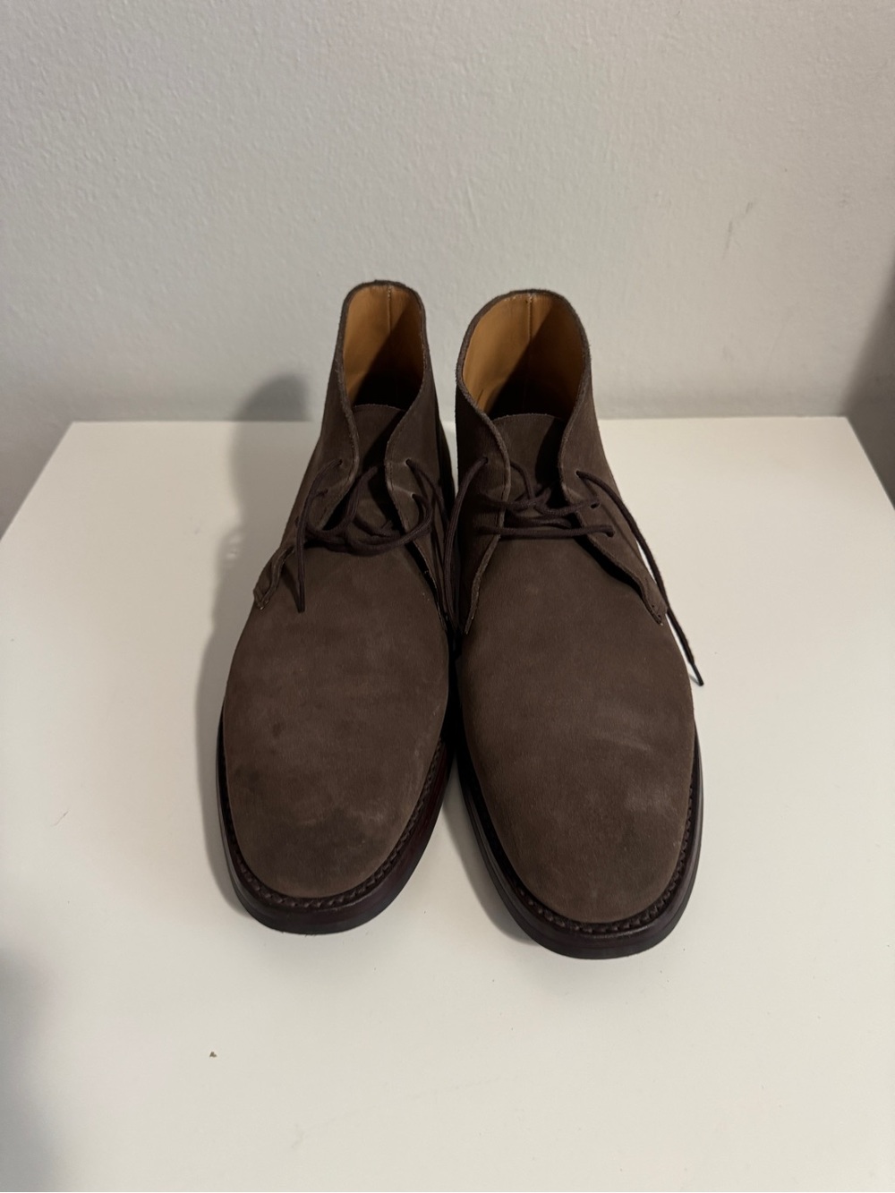Crockett & Jones - Chiltern Chukka Boot in Slate Suede (Gray-ish Brown)